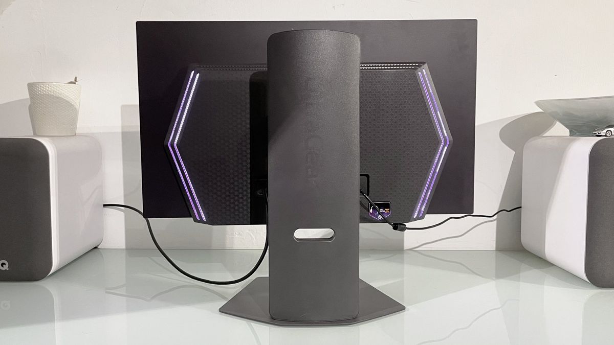 LG UltraGear 27GX790A