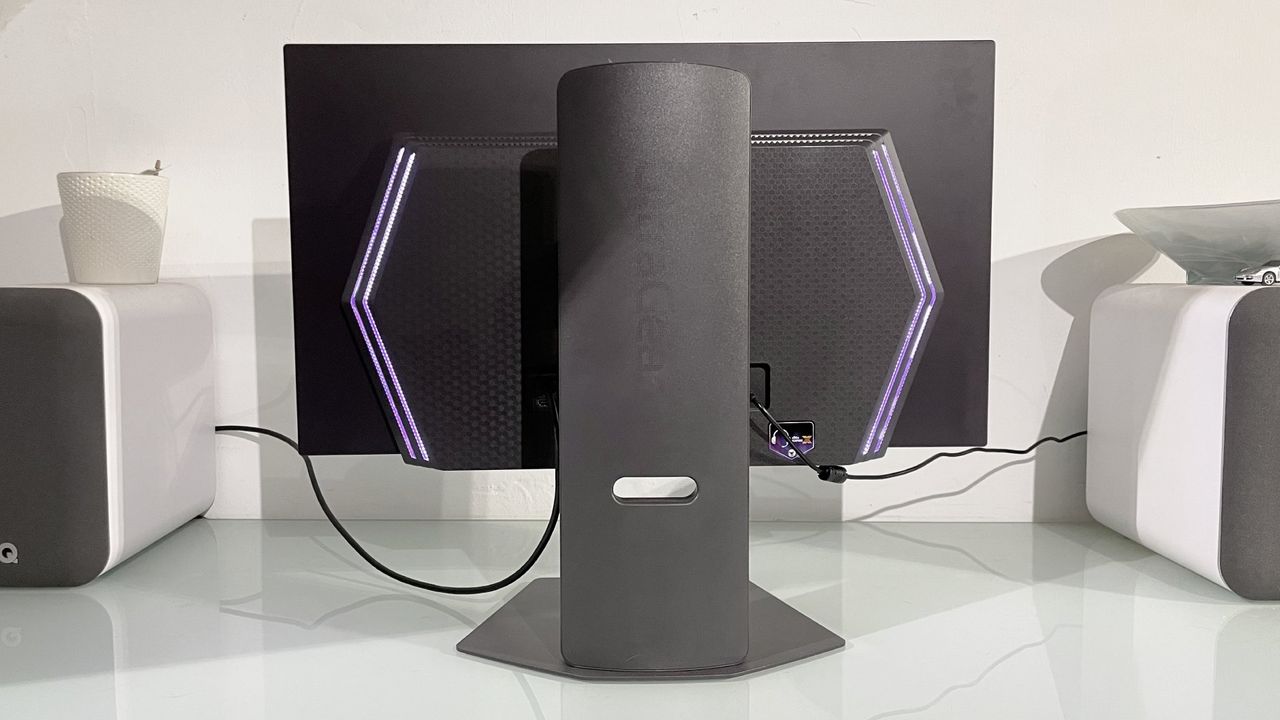 LG UltraGear 27GX790A