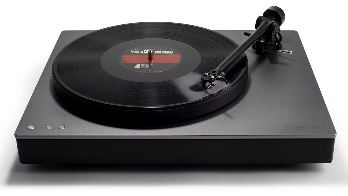 Cambridge Audio launches Alve TT turntable with aptX HD Bluetooth