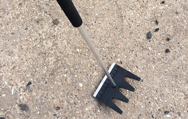 Muck-rake-IMG_0720.jpg