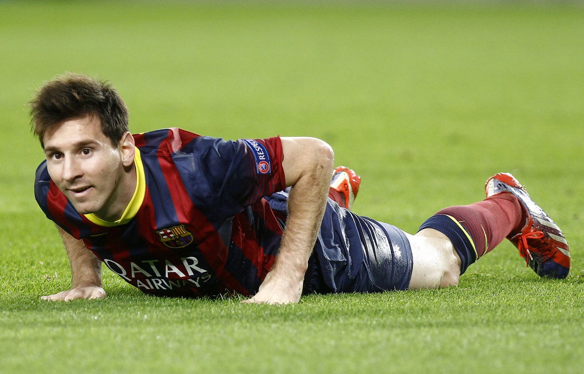 Mascherano Tells Messi To Take Time Over Return | FourFourTwo