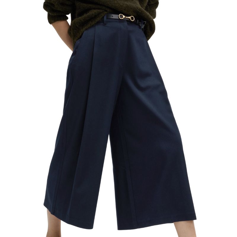 Woven Pleated Wide Leg Culottes on model