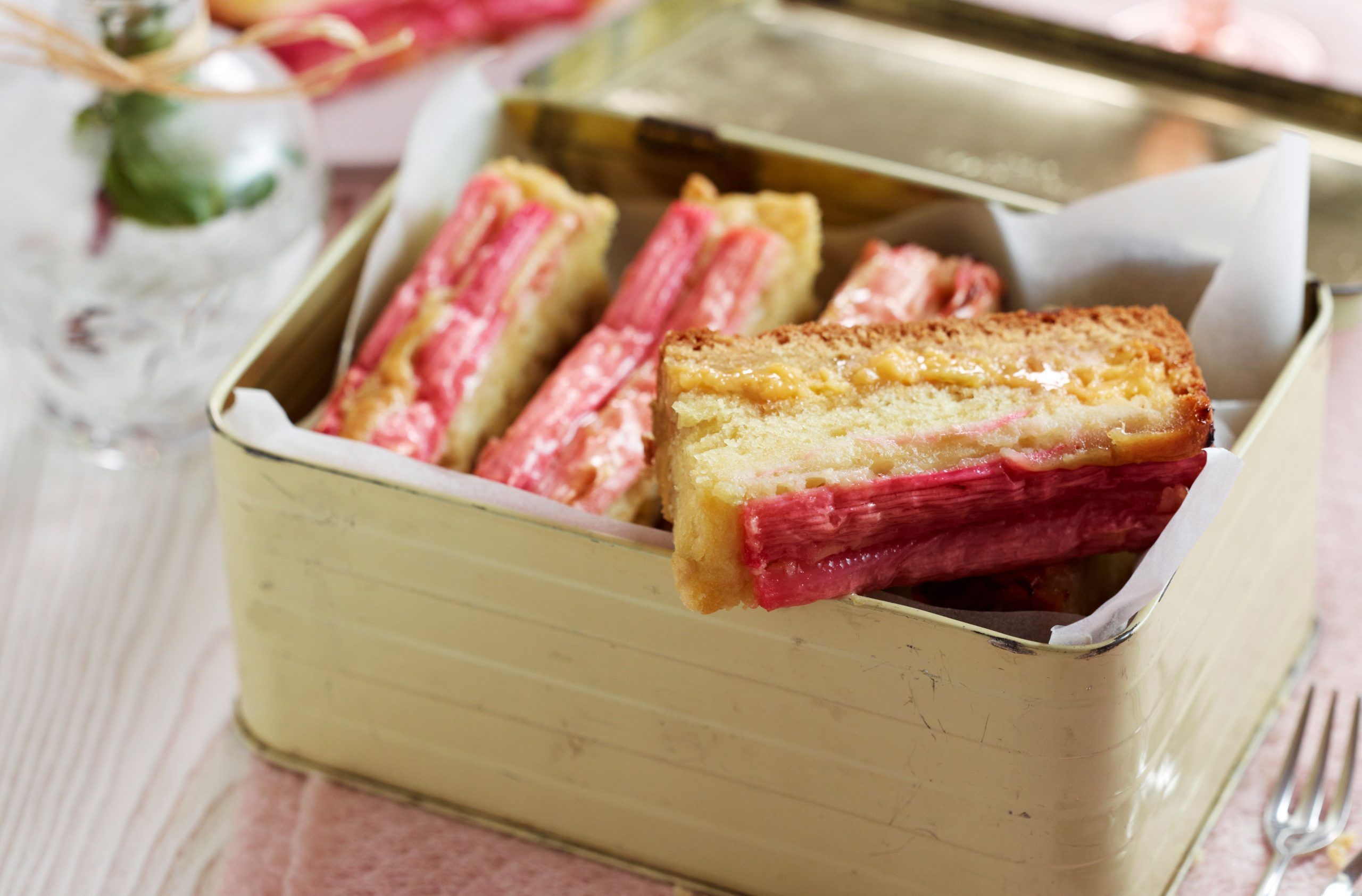 Rhubarb and custard cake bars recipe