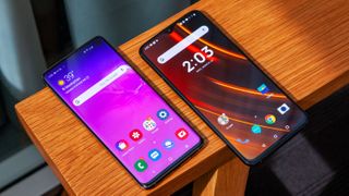Samsung Galaxy S10 (left) and OnePlus 6T (right)