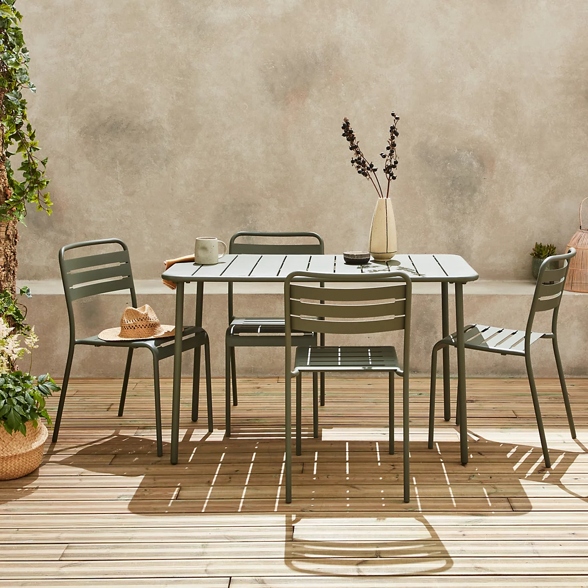 sweek, sweeek - 4-seater rectangular steel garden table with 4 chairs