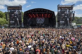 Green Lung Bloodstock 2024 crowd shot