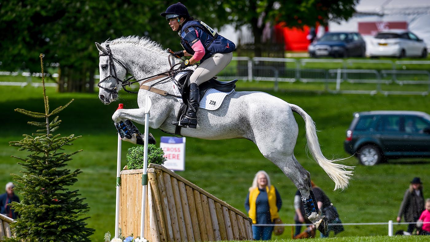 Katie Stephens-Grandy rides Trendy Magic Touch to third at the BE100 Voltaire Design Grassroots Championship at Badminton.