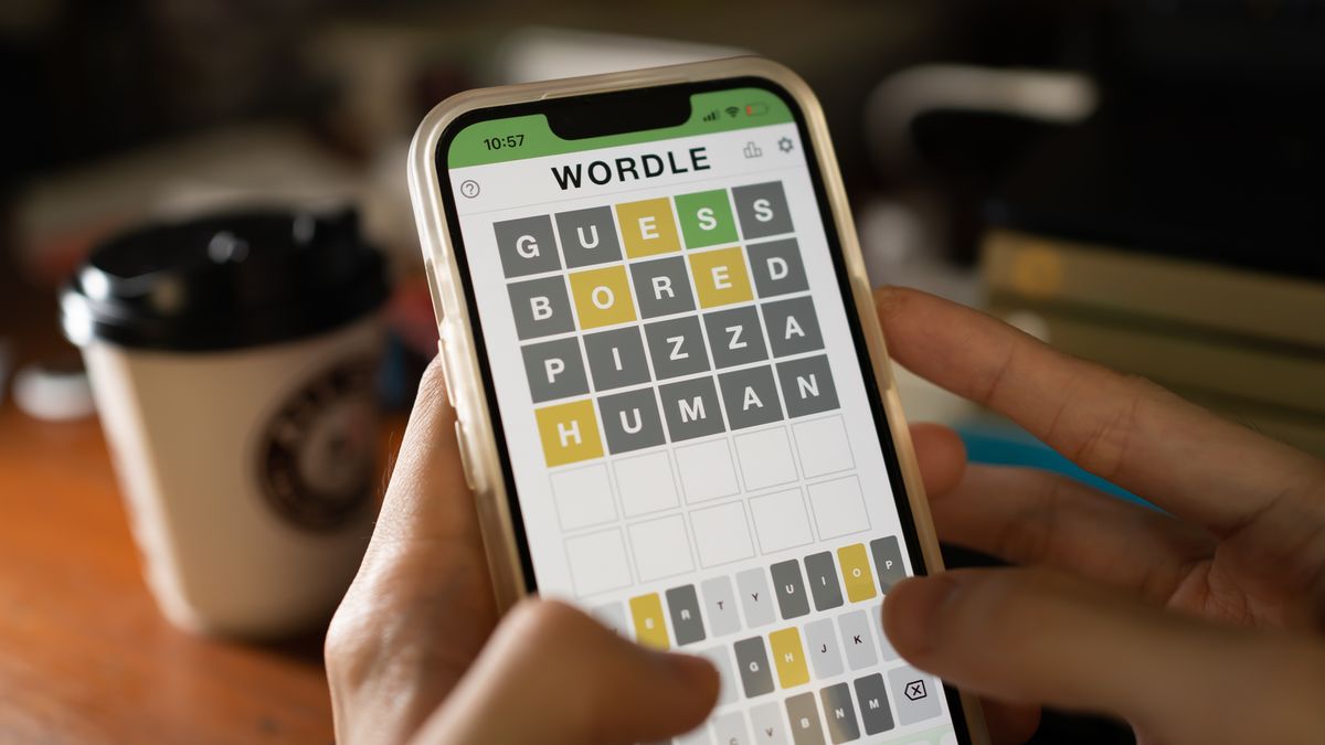 Forget Wordle, you can now play Connections on iPhone and Android