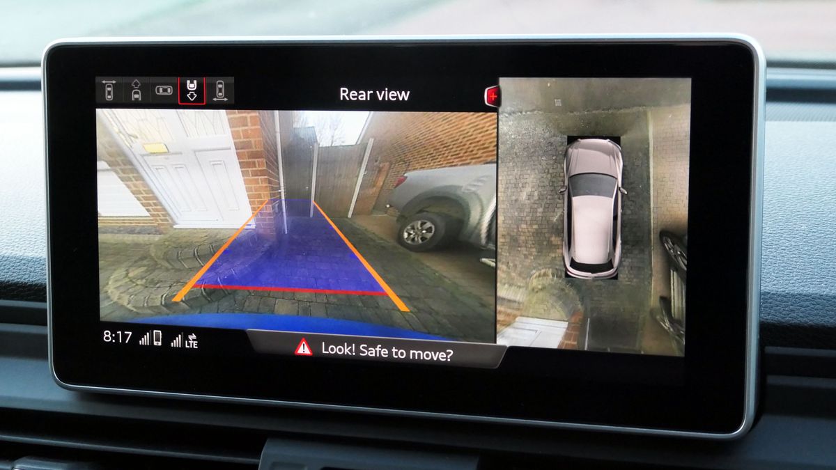 The Audi Q5 TFSI has a 360 degree camera view