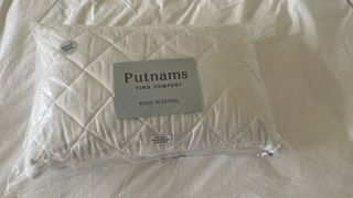 Putnams Height Adjustable Wool Pillow Packaging