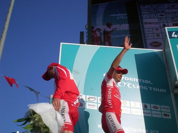 Cofidis teammates R&eacute;mi Pauriol and Christophe Kern pass on stage as they both lead classifications at the Tour of Turkey.