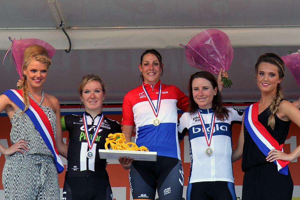 Lucinda Brand, Amy Pieters and Annemiek Van Vleuten.