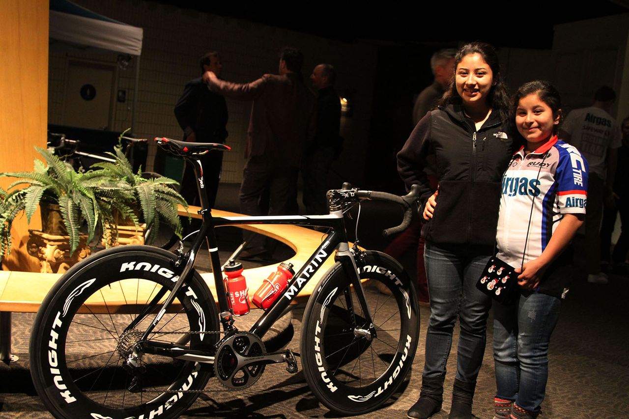 Airgas-Safeway is the only sponsored team of Knight Wheels.