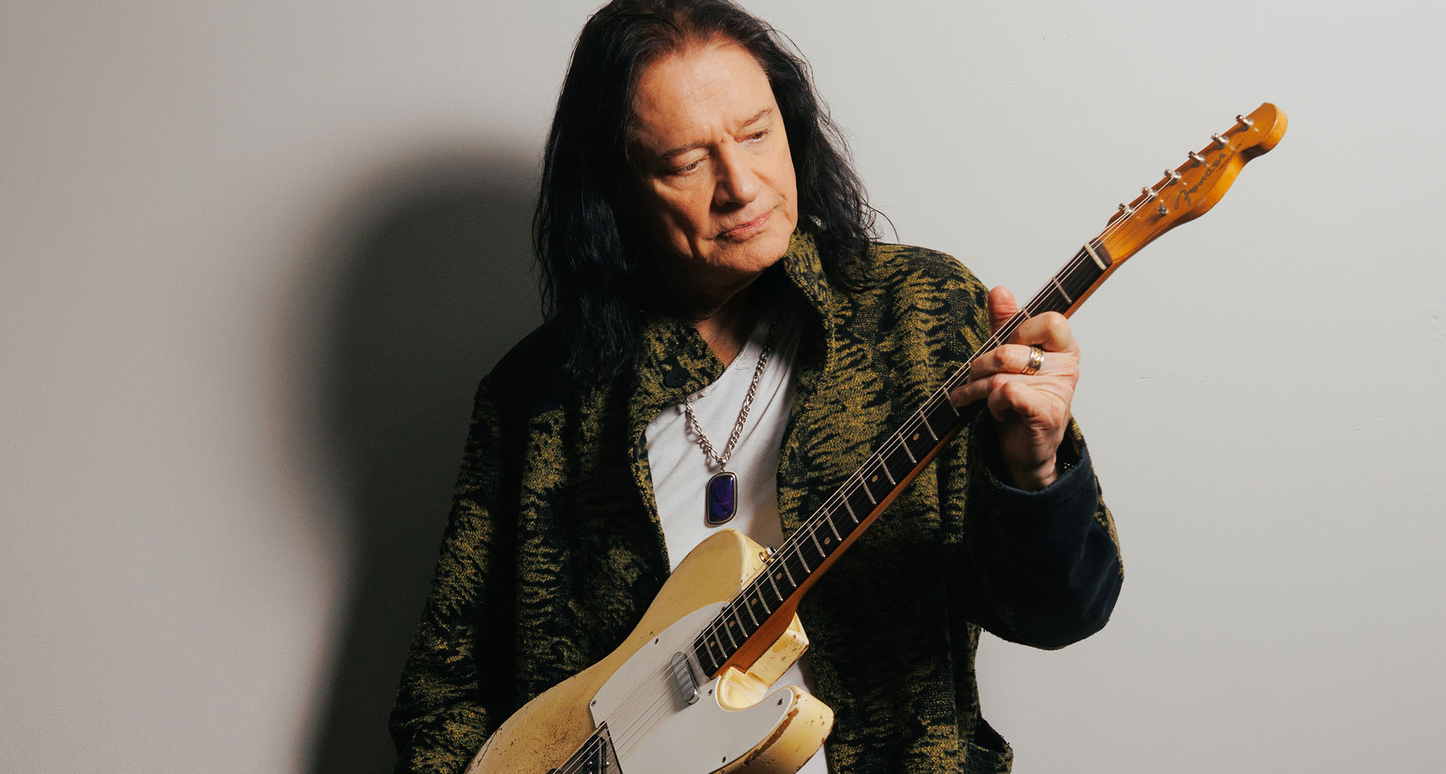 Robben Ford with his trusty 1960 Fender Telecaster
