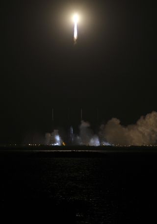 Atlas 5 Rocket Launches NASA's TDRS-K Satellite