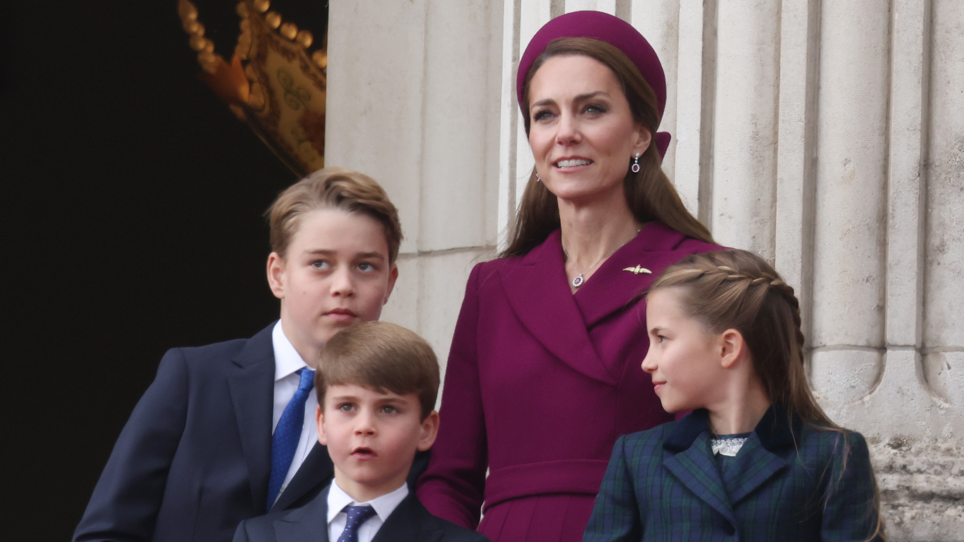 Prince George, Prince Louis, and Princess Charlotte join mom Kate Middleton on the Buckingham Palace balcony