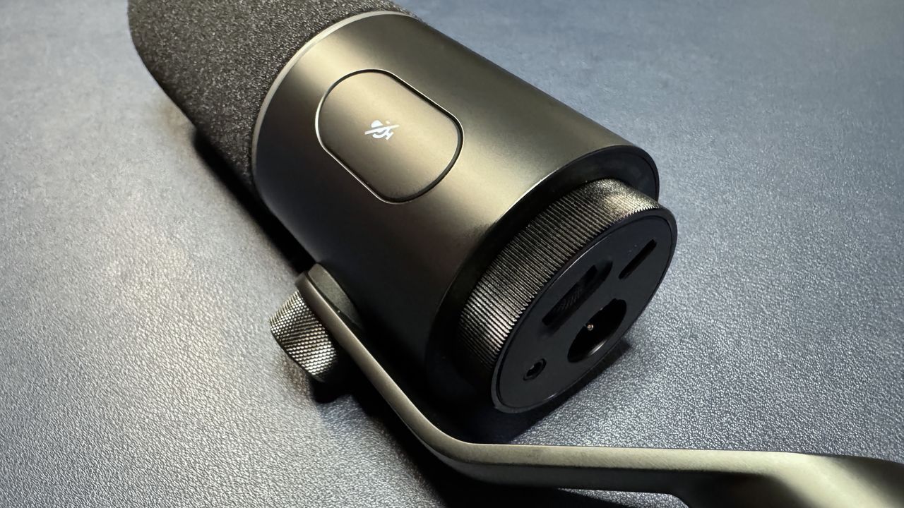 Razer Seiren V3 Pro