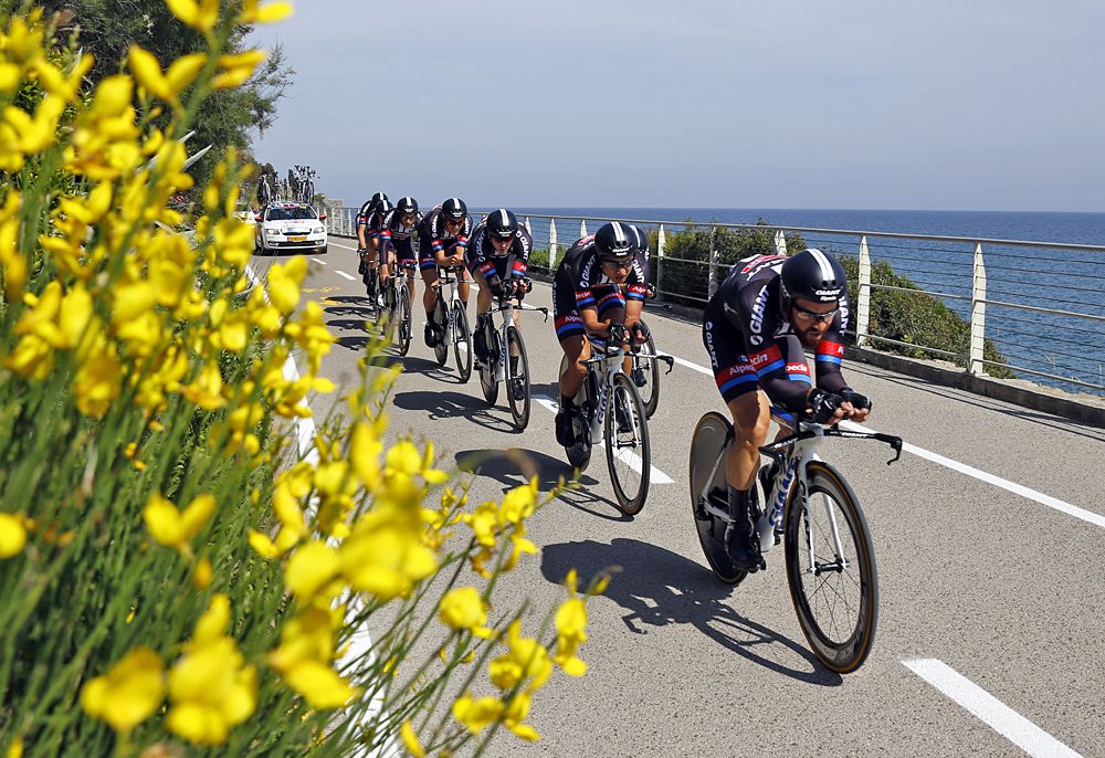 Giant-Alpecin in the stage 1 TTT