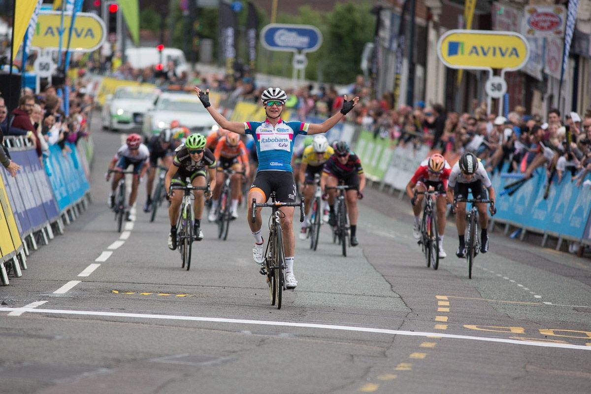 Marianne Vos wins stage 4 of the Aviva Women's Tour