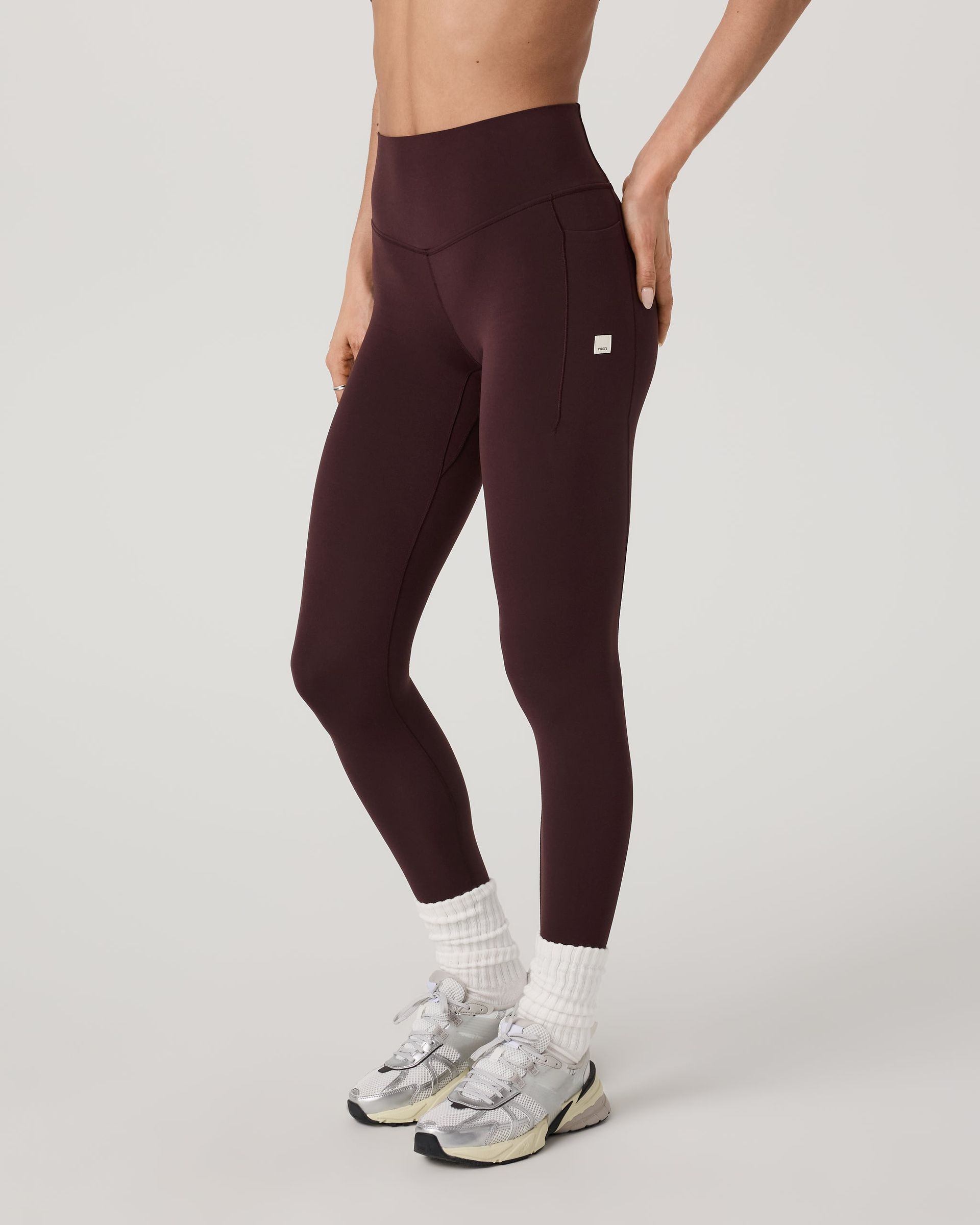 Vuori Alltheform™ Pocket Legging - Raisin - Xxs