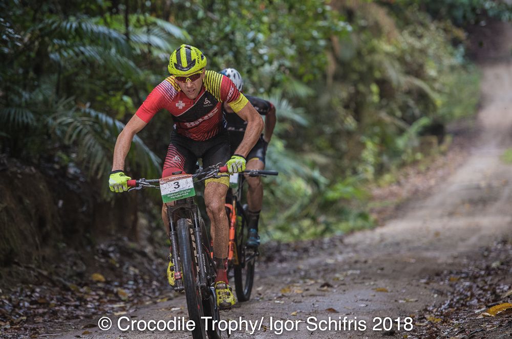 Konny Looser defends overall lead.