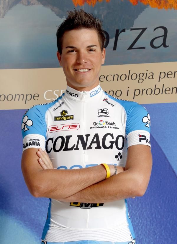 Alberto Contoli (Colnago-CSF Inox) is growing in experience.