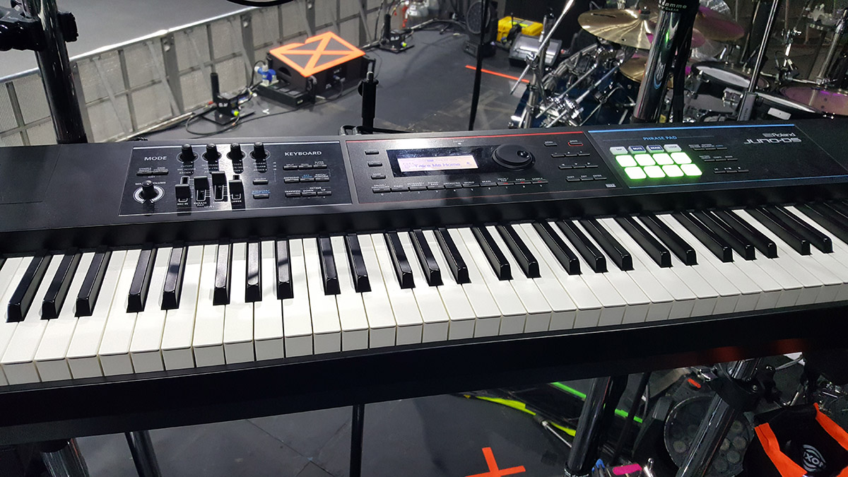 Roland Juno-DS88