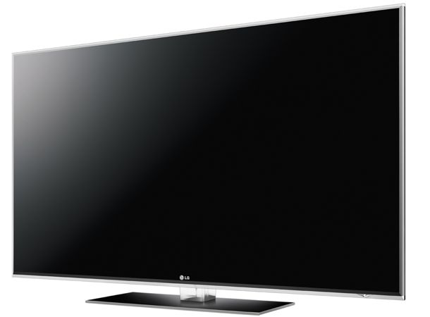 LG 55LX9900 three quarter