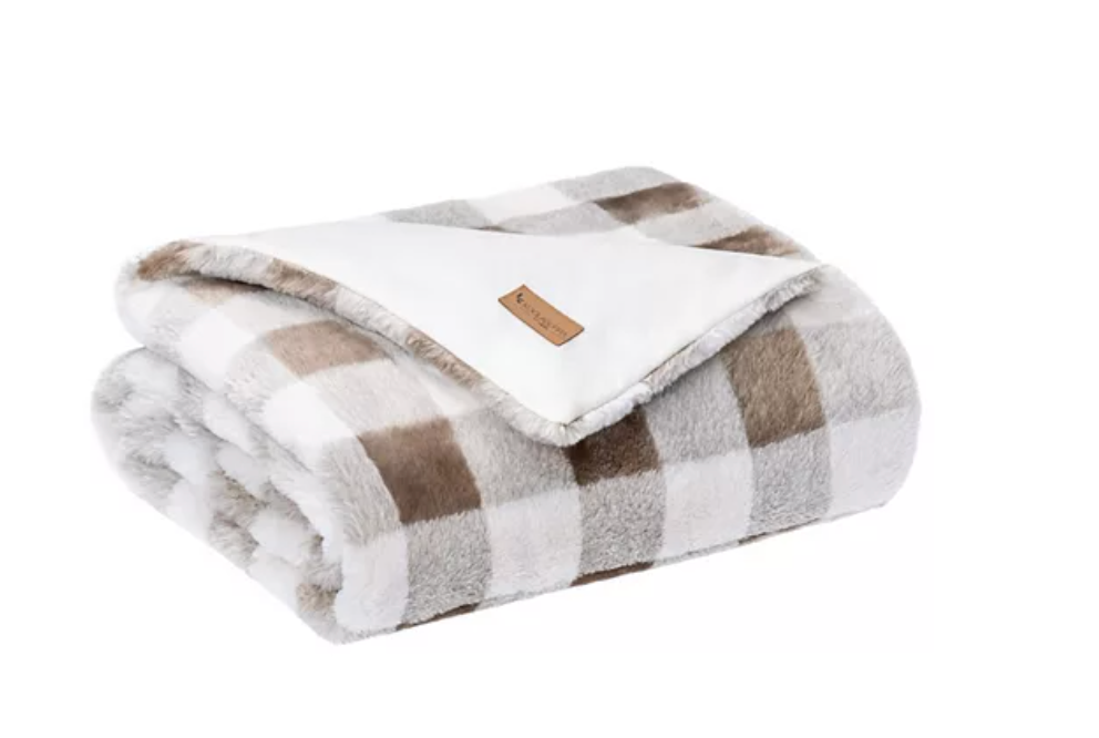 Love UGGs? Don't miss this UGG blanket sale happening right now at Kohls Real Homes