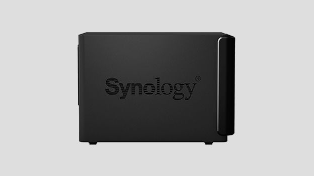 Synology DS415play NAS drive