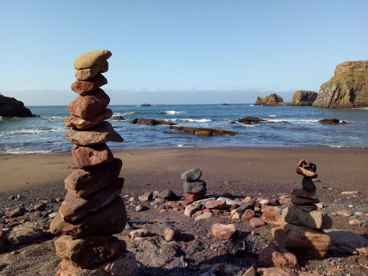 The detail on the beach shot is really good.