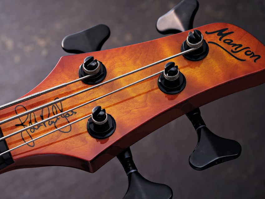 Both signatures are emblazones on the JPJ's headstock.