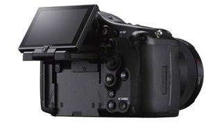 Sony announces world's first full-frame DSLT, the a99