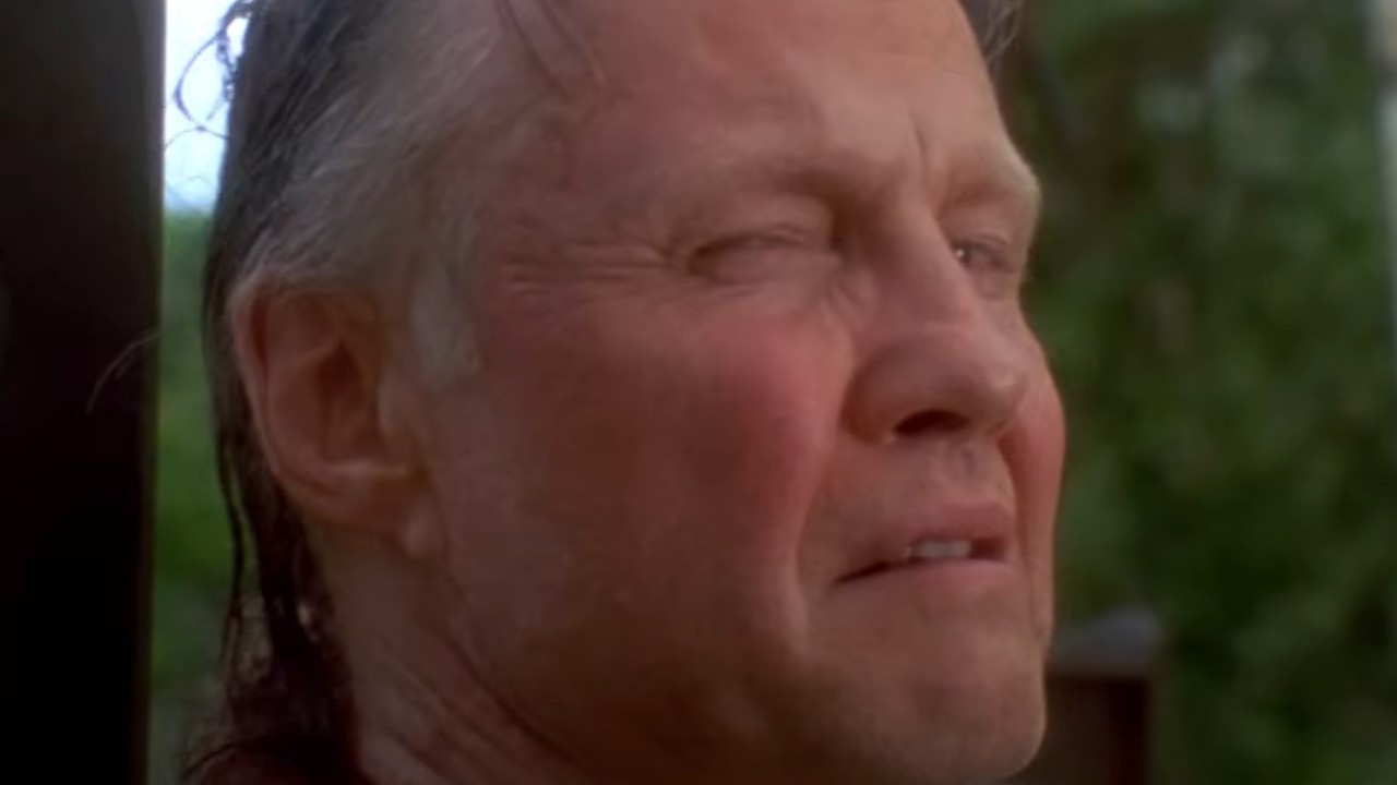 Jon Voight with a look of distrust in Anaconda