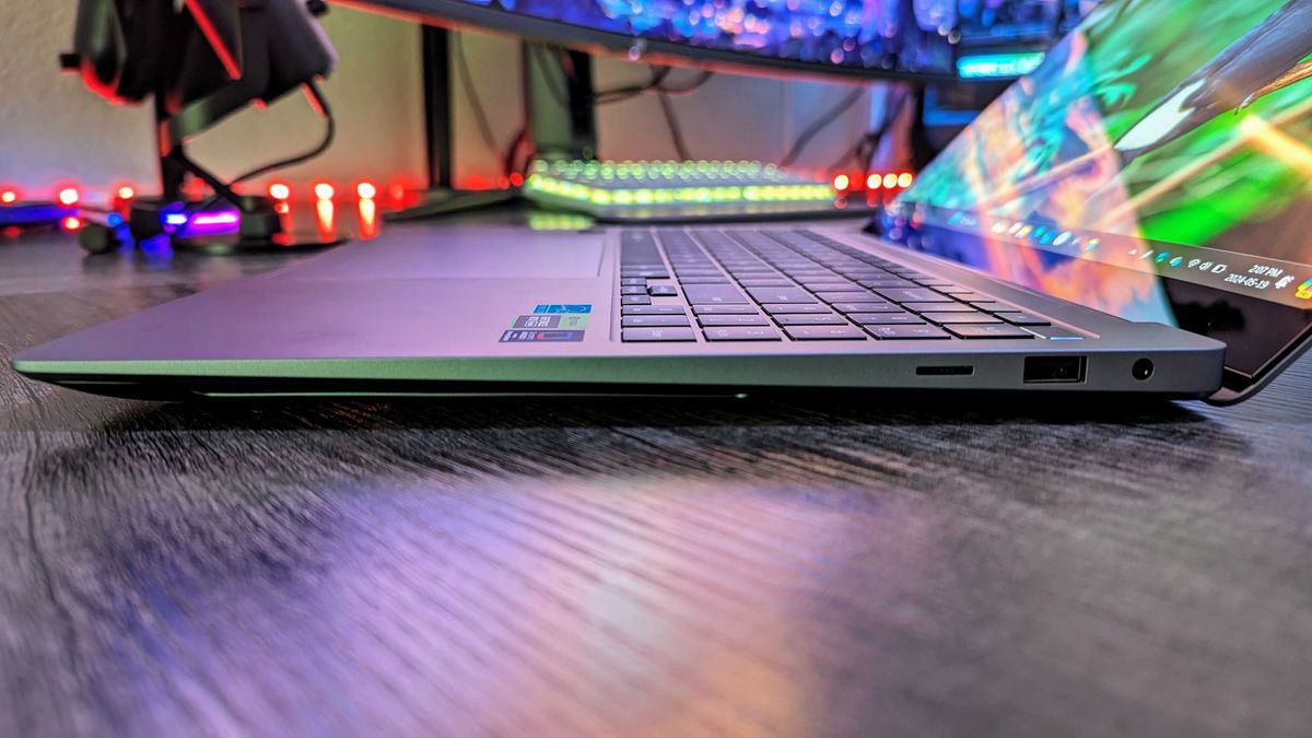 Image of the Samsung Galaxy Book4 Ultra laptop.