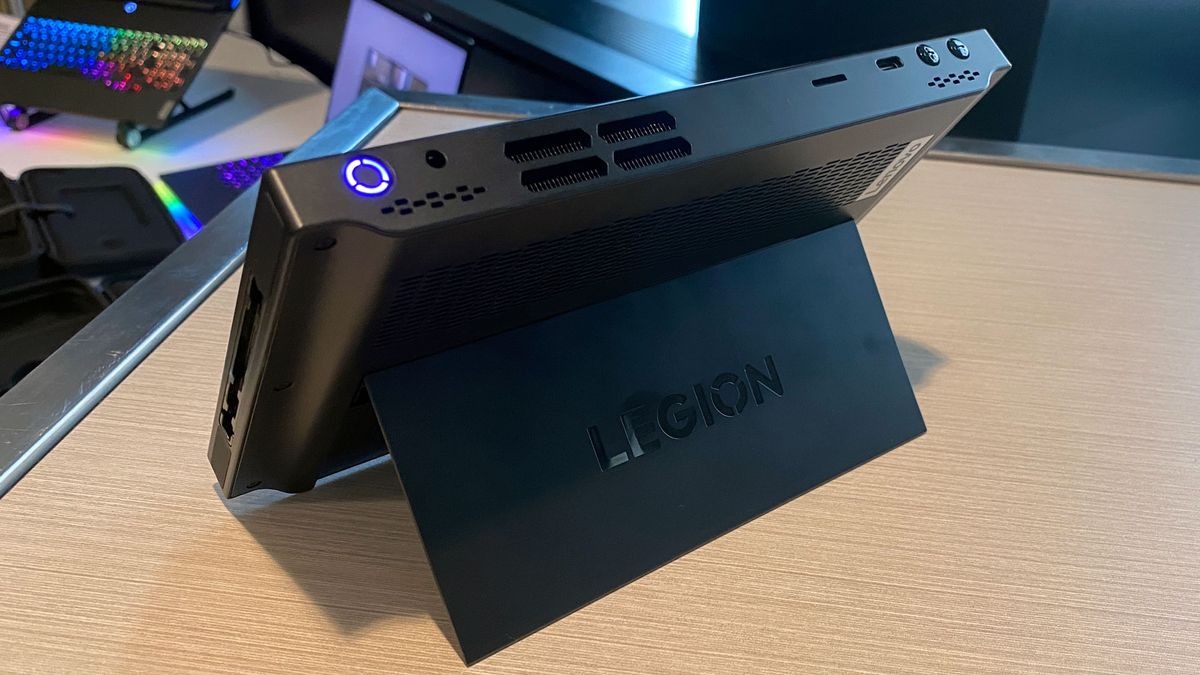 Lenovo Legion Go Brings Ryzen Z1 Extreme Power to a Switch Design