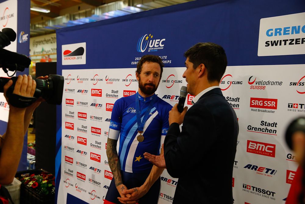 Bradley Wiggins discusses Great Britain's winning pursuit ride.