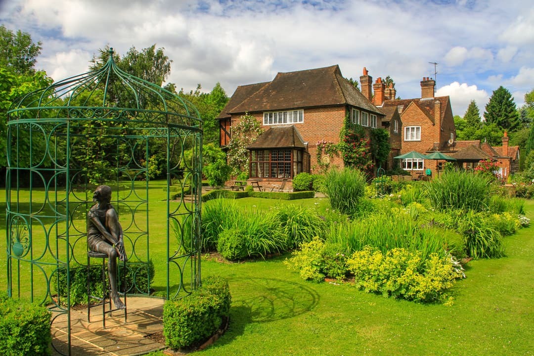 Fords Farm Surrey