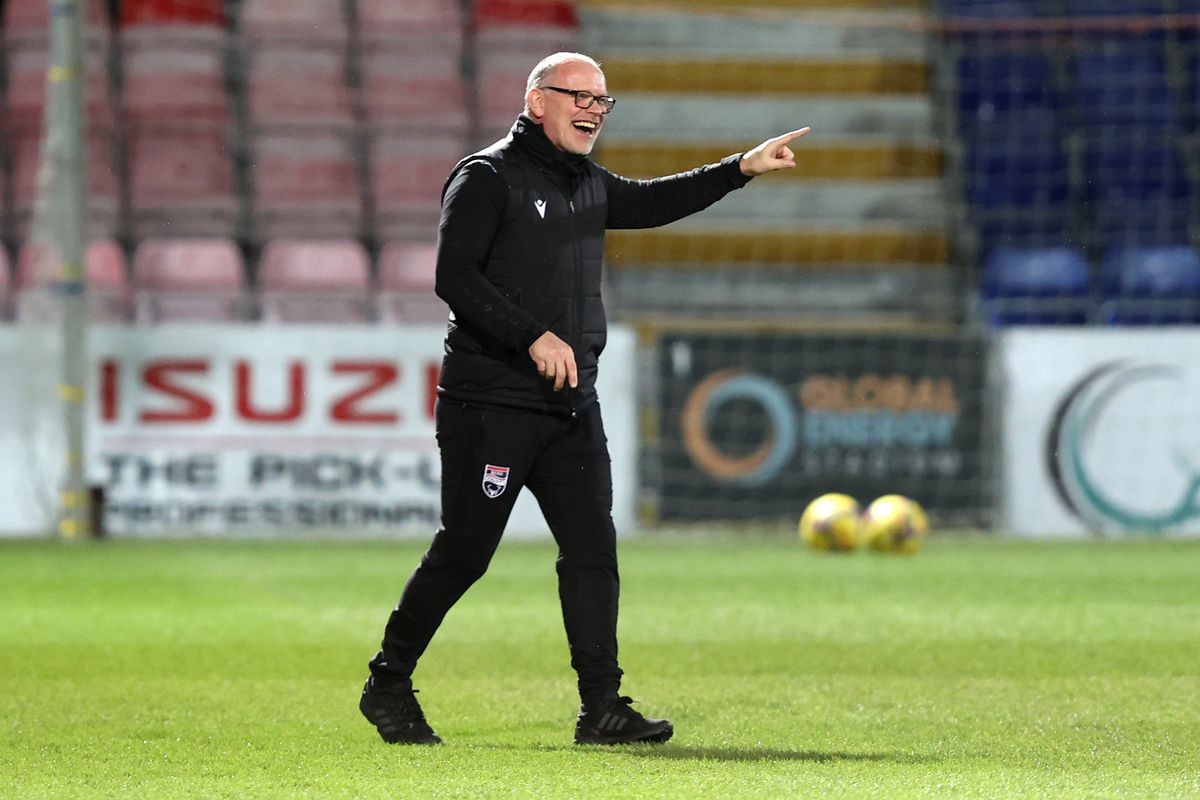 Ross County boss John Hughes wants full-time referees in Scotland ...