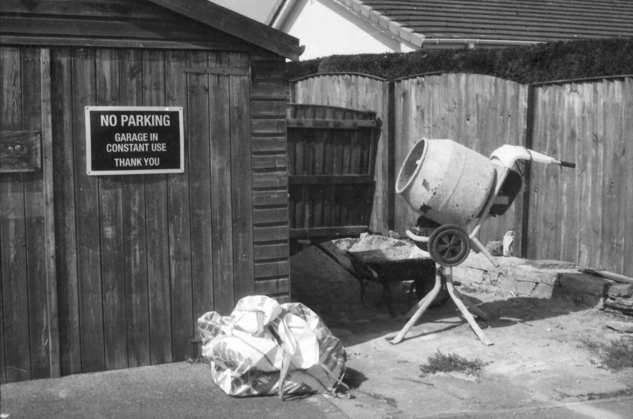 Samples of Fomapan 400 developed with the Ago film processor