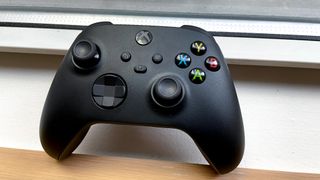 How to Use Your Xbox Series XS Controller Without Batteries?