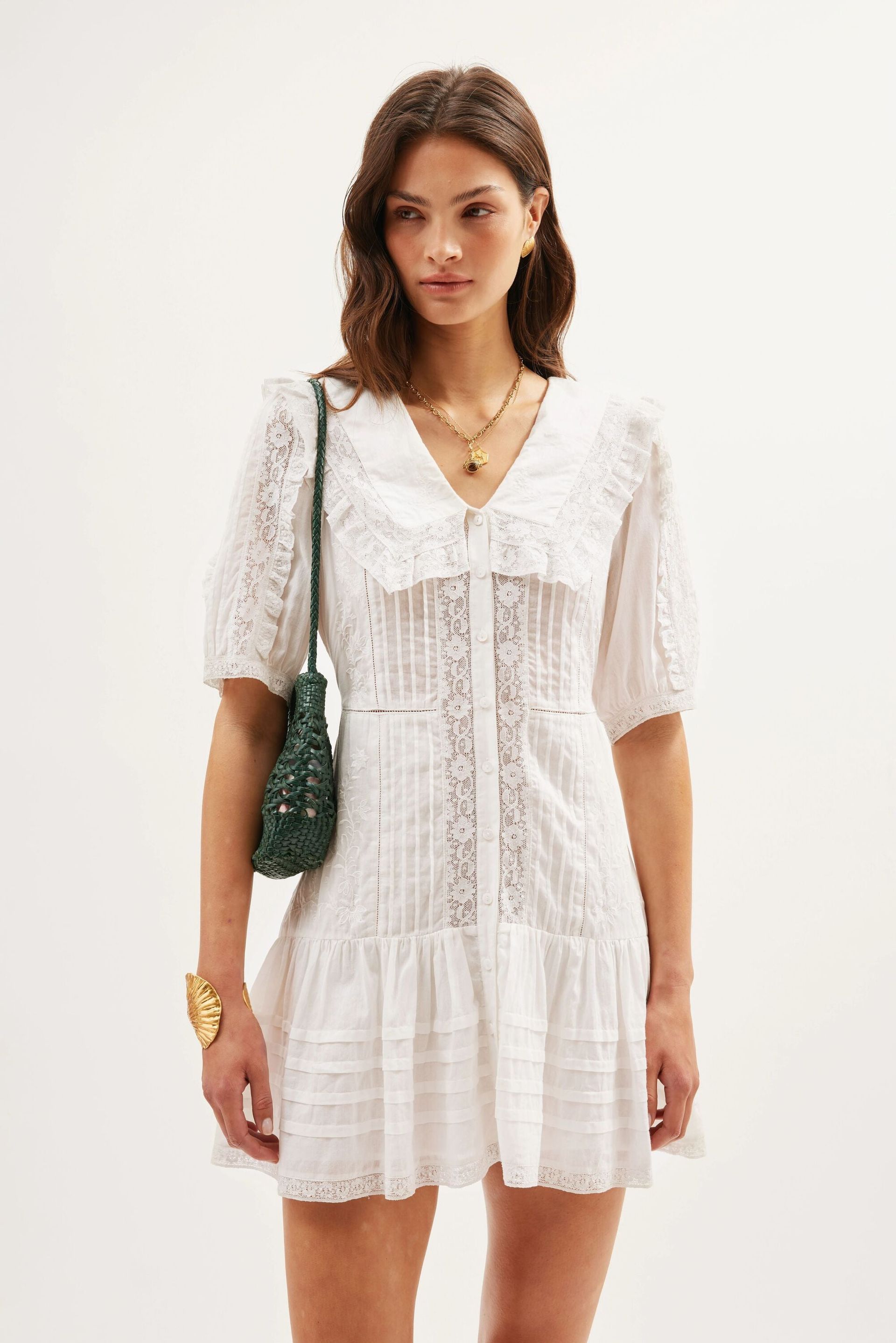 Dove - Pansy Embroidery White