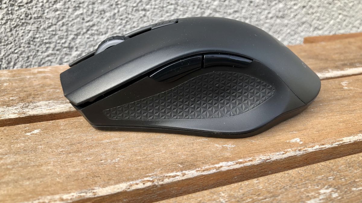 HP Omen Vector