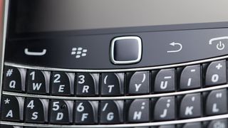 BlackBerry Bold 9930 review