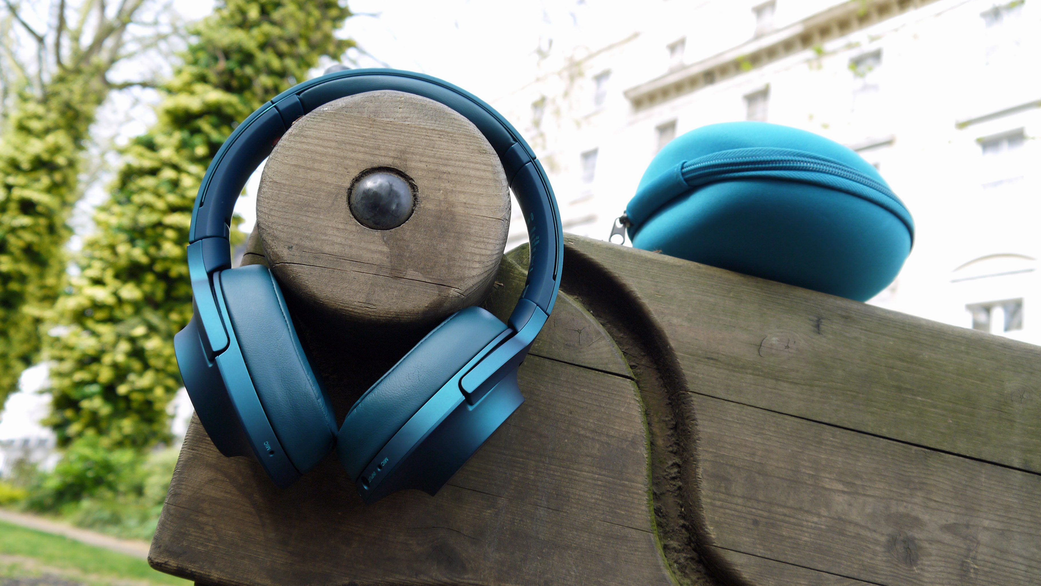 Sony H Ear On Mdr 100abn Review Techradar