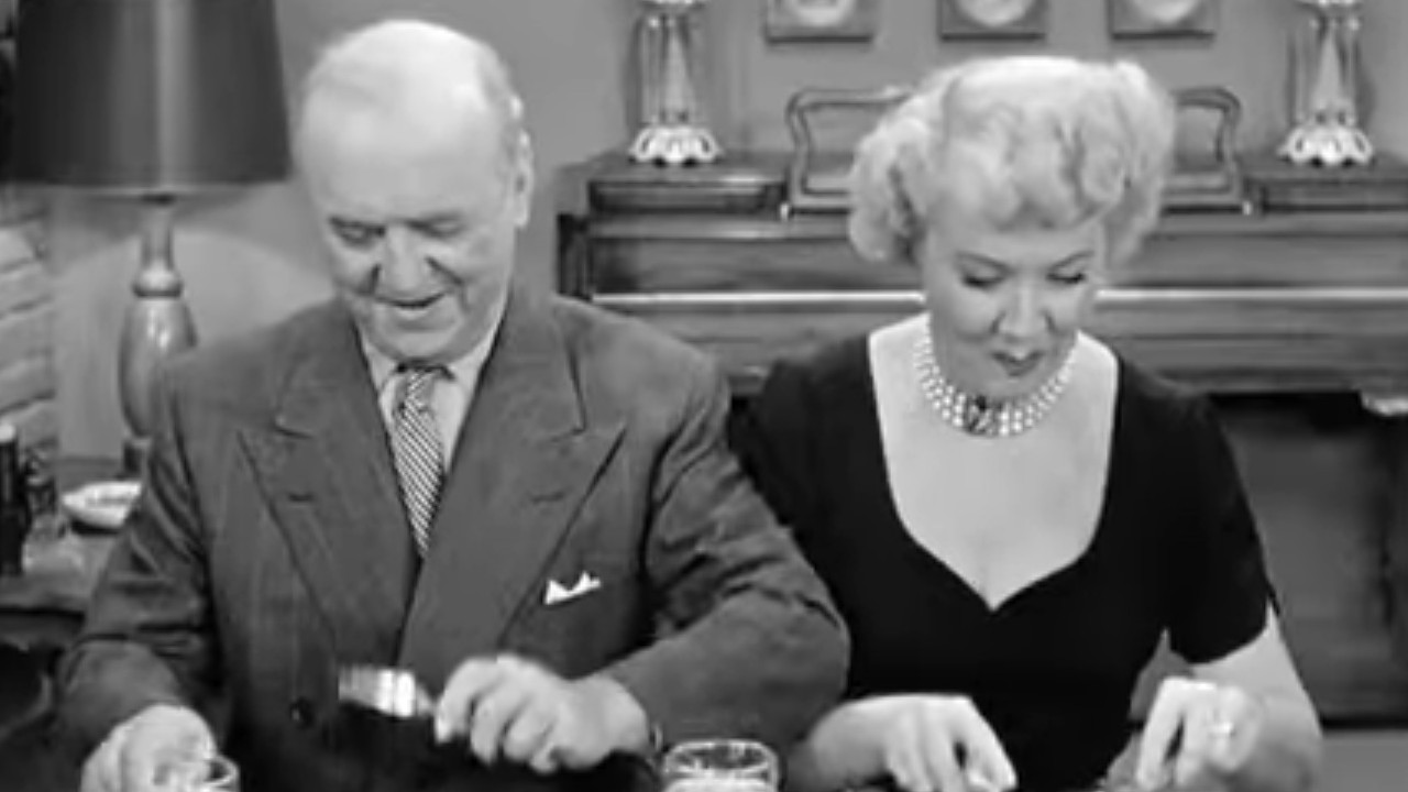 William Frawley and Vivian Vance sharing a meal together on I Love Lucy