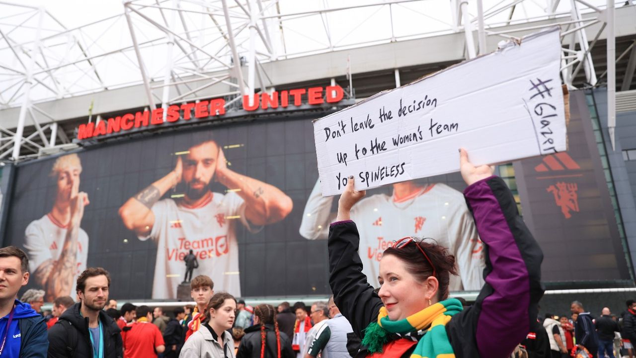 Manchester United fans Greenwood