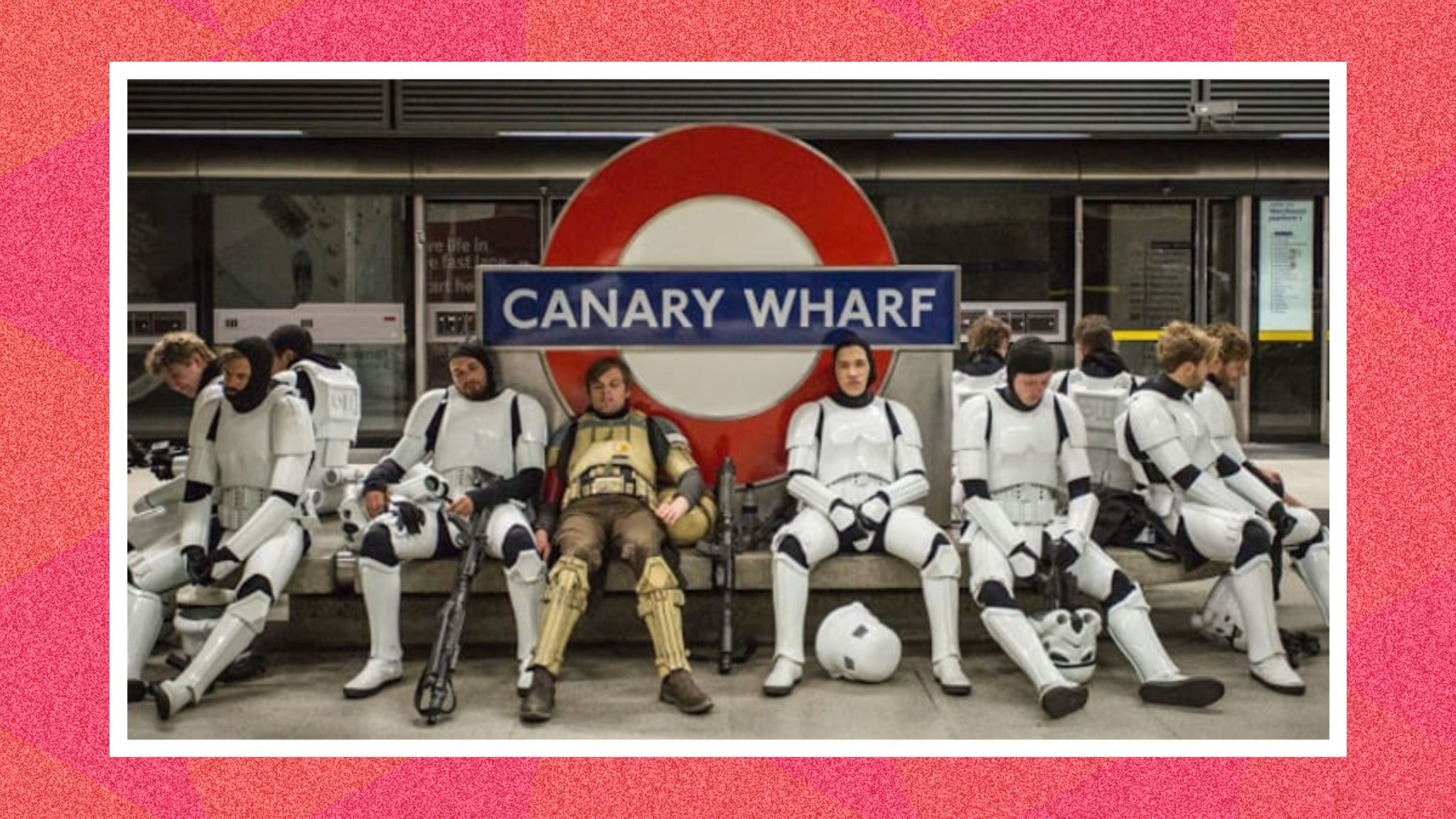 Stormtroopers at London&#039;s Canary Wharf station