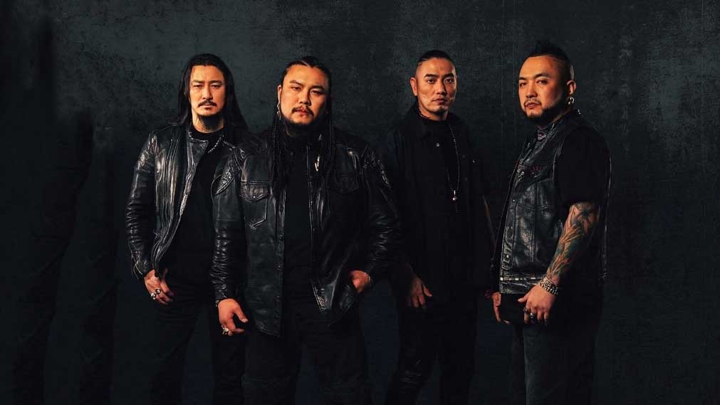 The Hu studio portrait