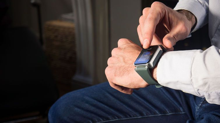 K&#039;track Glucose wrist-worn tracker wearable tech